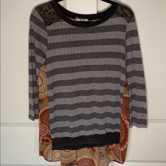 Gimmicks by BKE top - Picture 1 of 5